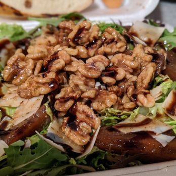 Elio Pizza On Fire - Pere e Noci Salad - Pizza Near Me - Addison, Illinois Elio Pizza On Fire - Pere e Noci Salad - Pizza Near Me - Addison, Illinois