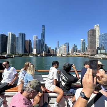 Shoreline Sightseeing - Skyline - Architectural Tours Near Me - Chicago, Illinois