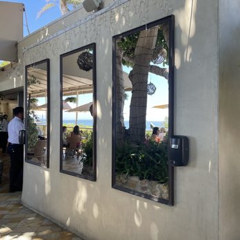 Geoffrey's Malibu - Seafood Near Me - Malibu, California Geoffrey's Malibu - Seafood Near Me - Malibu, California