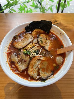 Ikimono Ramen by null