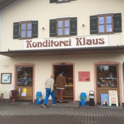 Peter Klaus - In dieser Konditorei gibt es Superqualität und man kann auch Kaffeetrinken, im Wintergarten aber auch im Garten