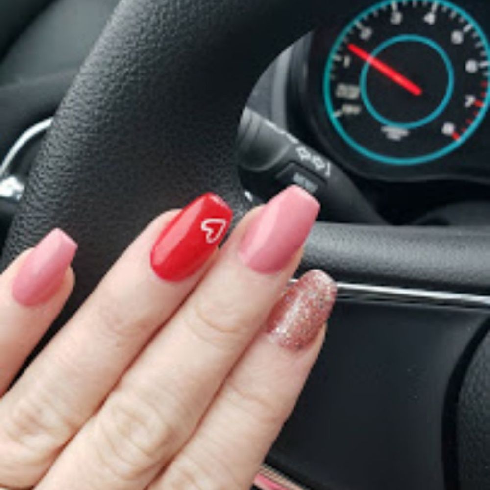 Circée Nail Spa - Nail Salons Near Me - Elgin, South Carolina