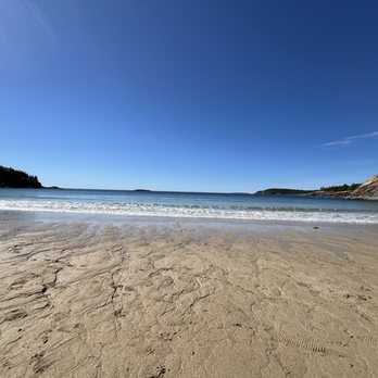 Sand Beach - Hiking Near Me - Bar Harbor, Maine Sand Beach - Hiking Near Me - Bar Harbor, Maine