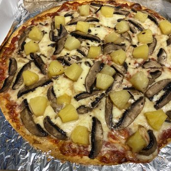 Hippies Pizza - Pineapple Mushroom Thin Crust - Pizza Near Me - Royal Oak, Michigan Hippies Pizza - Pineapple Mushroom Thin Crust - Pizza Near Me - Royal Oak, Michigan
