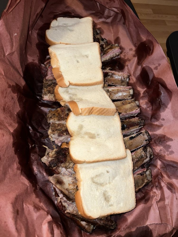 Food from Holley's Bar B Q