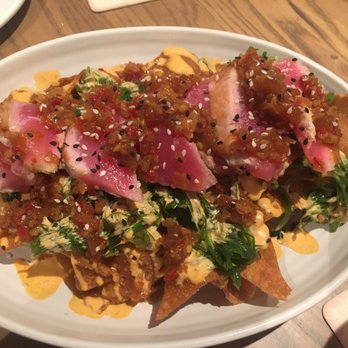 Bear Branch Tavern - Tuna Poke Nachos - New American Near Me - Vienna, Virginia