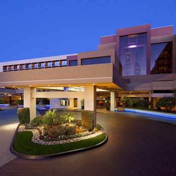 Hilton Orange County/Costa Mesa - In the heart of Costa Mesa, California, and just 5 minutes from John Wayne Airport, the Hilton Orange County/Costa Mesa is ideal - Hotels Near Me - Costa Mesa, California Hilton Orange County/Costa Mesa - In the heart of Costa Mesa, California, and just 5 minutes from John Wayne Airport, the Hilton Orange County/Costa Mesa is ideal - Hotels Near Me - Costa Mesa, California