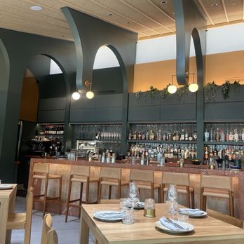 Cosetta - Inside dinning - Italian Near Me - Santa Monica, California Cosetta - Inside dinning - Italian Near Me - Santa Monica, California