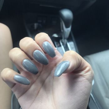 702 Nail Lounge - Dip polish on my real nails, Katie never disappoints me - Nail Salons Near Me - Henderson, Nevada