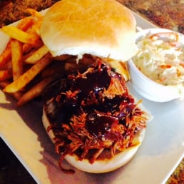 Pulled Pork Sandwich Pulled Pork Sandwich