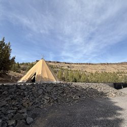 Lake Simtustus Resort and Marina  - Large group area