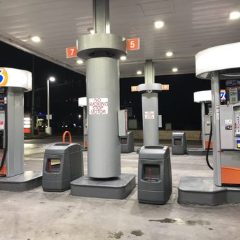 Union 76 Gas Station - Pumps are really well lit at night - Gas Stations Near Me - San Diego, California Union 76 Gas Station - Pumps are really well lit at night - Gas Stations Near Me - San Diego, California