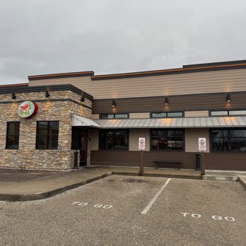 Chili's - enxterior - Bars Near Me - Waukesha, Wisconsin Chili's - enxterior - Bars Near Me - Waukesha, Wisconsin