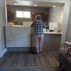 Franklin Dental Group - Checking in