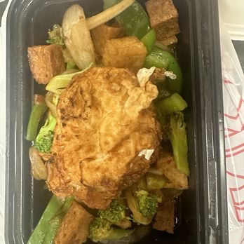 The Pizitz Food Hall - Super sad Thai food. Tofu cooked so hard I couldn't chew it. - Food Court Near Me - Birmingham, Alabama The Pizitz Food Hall - Super sad Thai food. Tofu cooked so hard I couldn't chew it. - Food Court Near Me - Birmingham, Alabama