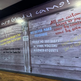 Durty Gurt's - American Near Me - Galena, Illinois