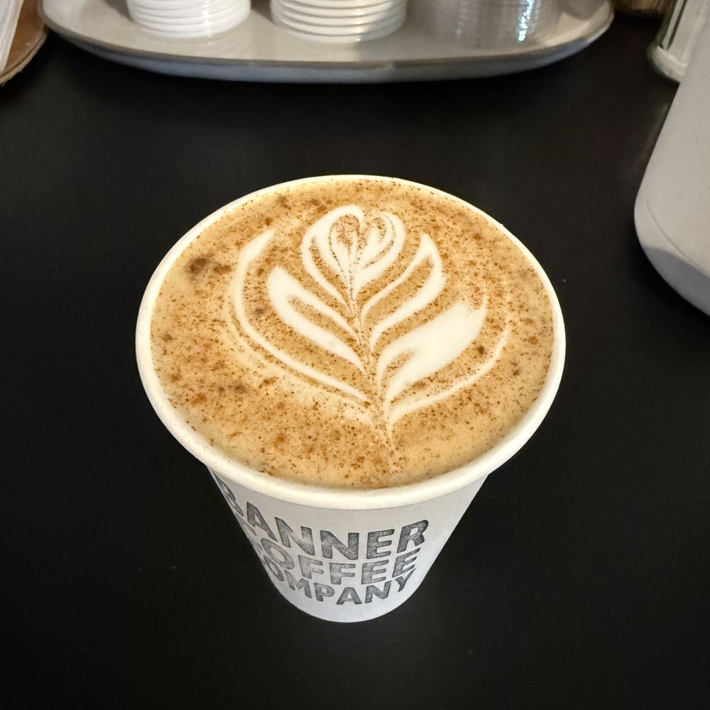 Honey Cinnamon Latte To-Go Honey Cinnamon Latte To-Go