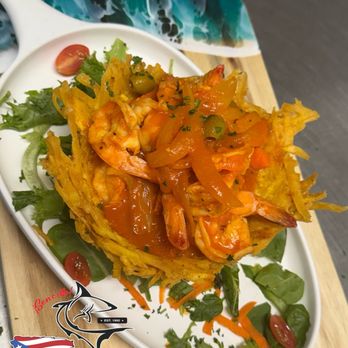 Los Serranos - Seafood Near Me - Toa Baja, Puerto Rico Los Serranos - Seafood Near Me - Toa Baja, Puerto Rico
