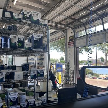 Valvoline Instant Oil Change - Oil Change Stations Near Me - Goodyear, Arizona Valvoline Instant Oil Change - Oil Change Stations Near Me - Goodyear, Arizona