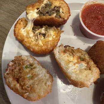 Pupatella - Pizza Near Me - Arlington, Virginia