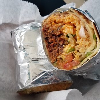 Taco ´n Madre - Barbacoa Burrito - Mexican Near Me - Conyers, Georgia