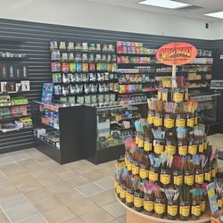 Cliff Smoke and Vape