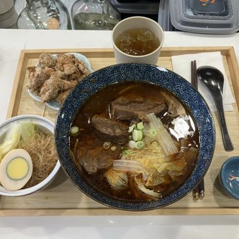 Gulp - BEEF NOODLE SOUP 牛肉麵套餐 - Taiwanese Near Me - Long Island City, New York