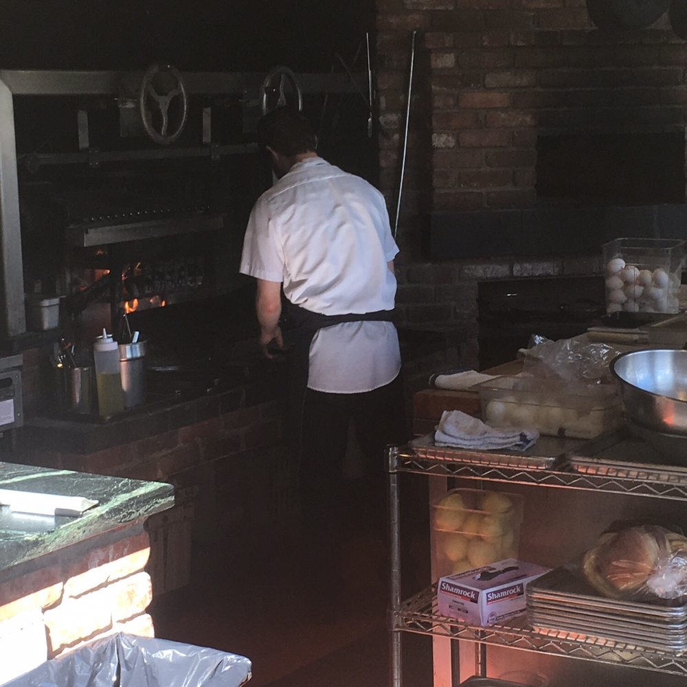 Cass House Cayucos - Open kitchen, wood stove, making food from scratch! - Venues & Event Spaces Near Me - Cayucos, California
