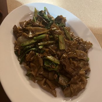 Little Thai Cafe - Pad see ew - Thai Near Me - Houston, Texas Little Thai Cafe - Pad see ew - Thai Near Me - Houston, Texas