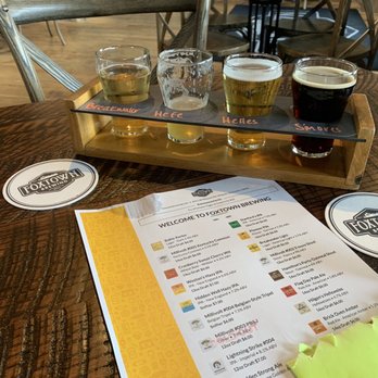 Foxtown Brewing - Beer - Brewpubs Near Me - Mequon, Wisconsin Foxtown Brewing - Beer - Brewpubs Near Me - Mequon, Wisconsin