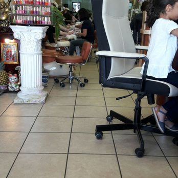 Center Nails Spa - Nail Salons Near Me - South Gate, California Center Nails Spa - Nail Salons Near Me - South Gate, California