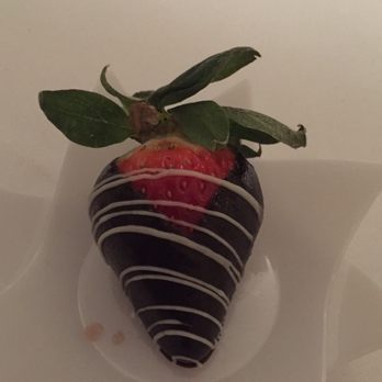 Sequoia - Of course chocolate covered strawberries. - New American Near Me - Washington, DC, District of Columbia Sequoia - Of course chocolate covered strawberries. - New American Near Me - Washington, DC, District of Columbia