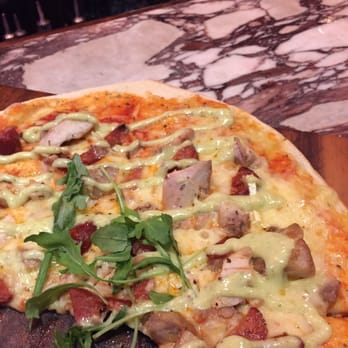 Emporium Eatery and Bar - Roasted chicken and Brie pizza - Gastropubs Near Me - Napier, HKB