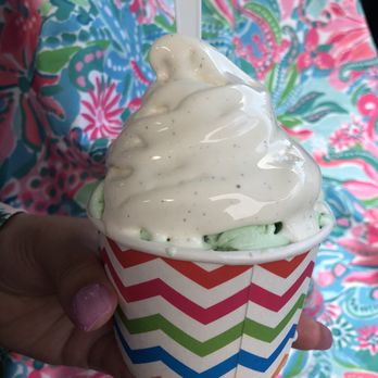 Joey's Custard - Pistachio ice cream with vanilla custard - Ice Cream & Frozen Yogurt Near Me - Sanibel, Florida Joey's Custard - Pistachio ice cream with vanilla custard - Ice Cream & Frozen Yogurt Near Me - Sanibel, Florida