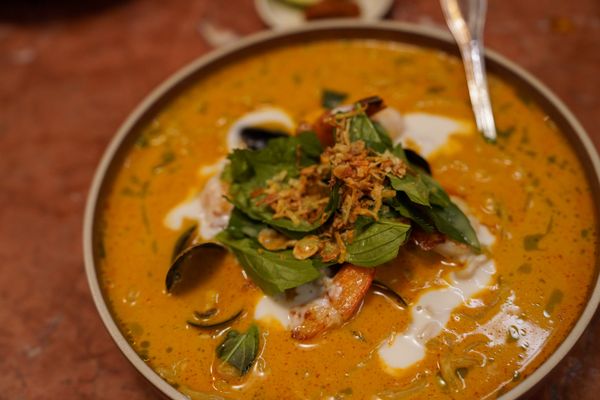 Siti - Southeast Asian by null