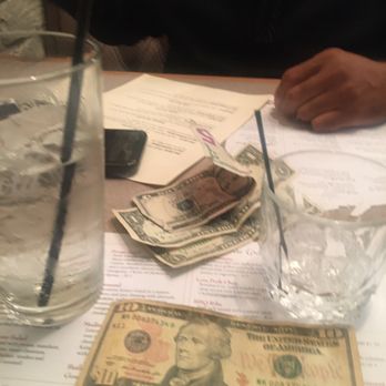 The Stonehouse - We had to leave our money on the table for a sprite and one drink because NO ONE WOULD SERVE US!!! - American Near Me - Escanaba, Michigan