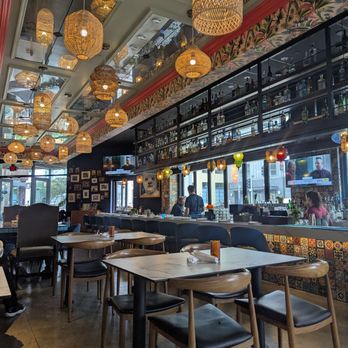 Buen Provecho - Inside seating - Mexican Near Me - Long Beach, California