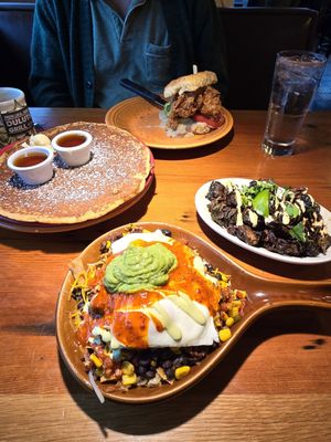 Duluth Grill by null