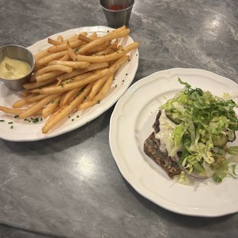 La Bonne Vache - LBV CLASSIQUE (GF bread) & fries - French Near Me - Washington, DC, District of Columbia La Bonne Vache - LBV CLASSIQUE (GF bread) & fries - French Near Me - Washington, DC, District of Columbia