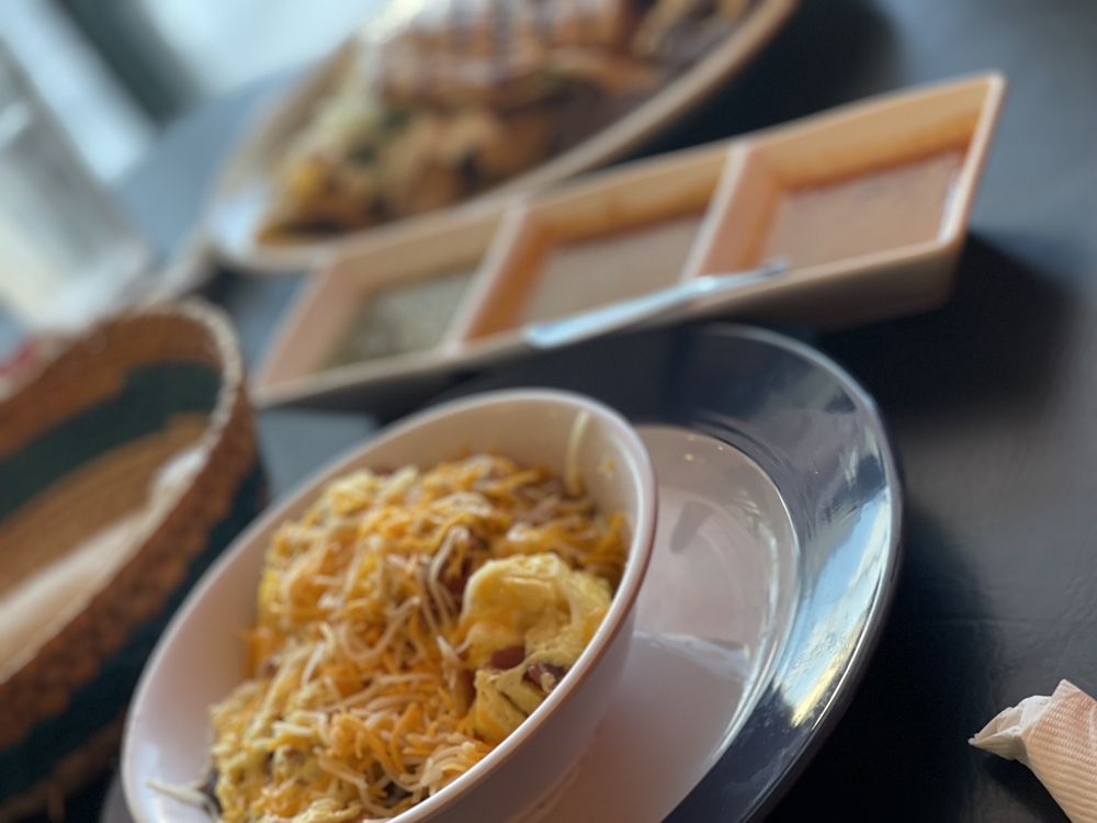 Cafe Canela Restaurant