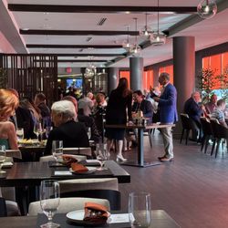 Tuscan Prime Italian Chophouse - Love the atmosphere!