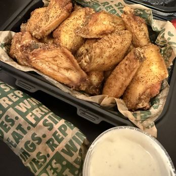 Wingstop - Lemon pepper wings bulk bundle (16pcs) - Chicken Wings Near Me - Queens, New York Wingstop - Lemon pepper wings bulk bundle (16pcs) - Chicken Wings Near Me - Queens, New York
