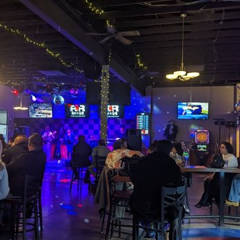 RnR Bar & Grill - a large group of people sitting at the bar - Bars Near Me - Hilliard, Ohio RnR Bar & Grill - a large group of people sitting at the bar - Bars Near Me - Hilliard, Ohio