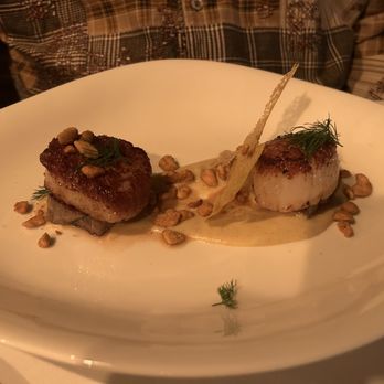 Elliott's Steakhouse - Scallops appetizer! My hubby wouldn't share because he says it was that good!! - Steakhouses Near Me - Chandler, Arizona