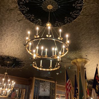 Palace Arms - Restaurant area - New American Near Me - Denver, Colorado