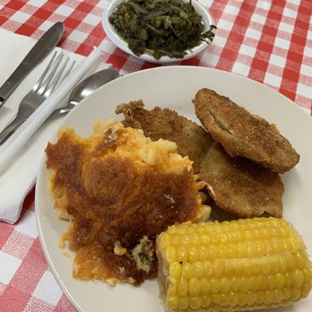 Matthews Cafeteria - Corn, turnip greens, fried green tomatoes and Mac and cheese - Southern Near Me - Tucker, Georgia Matthews Cafeteria - Corn, turnip greens, fried green tomatoes and Mac and cheese - Southern Near Me - Tucker, Georgia