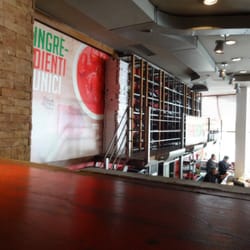 La Pizza Nostra - Interior del local