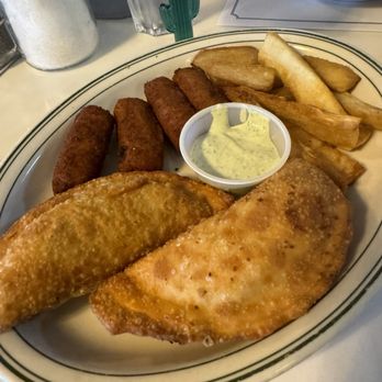 Versailles - Cuban Near Me - Miami, Florida Versailles - Cuban Near Me - Miami, Florida