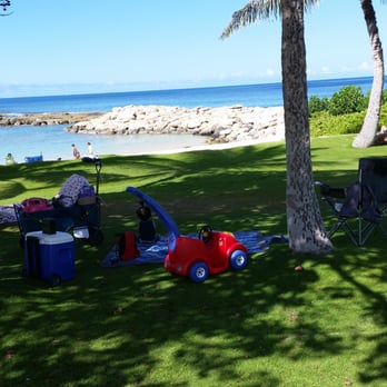 Ko Olina Lagoon 4 - Lagoon four at 9am - Beaches Near Me - Kapolei, Hawaii