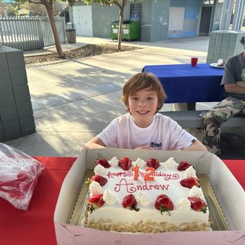 Lord & Villa Bakery - Strawberry and Cream cake. - Bakeries Near Me - Glendale, California Lord & Villa Bakery - Strawberry and Cream cake. - Bakeries Near Me - Glendale, California